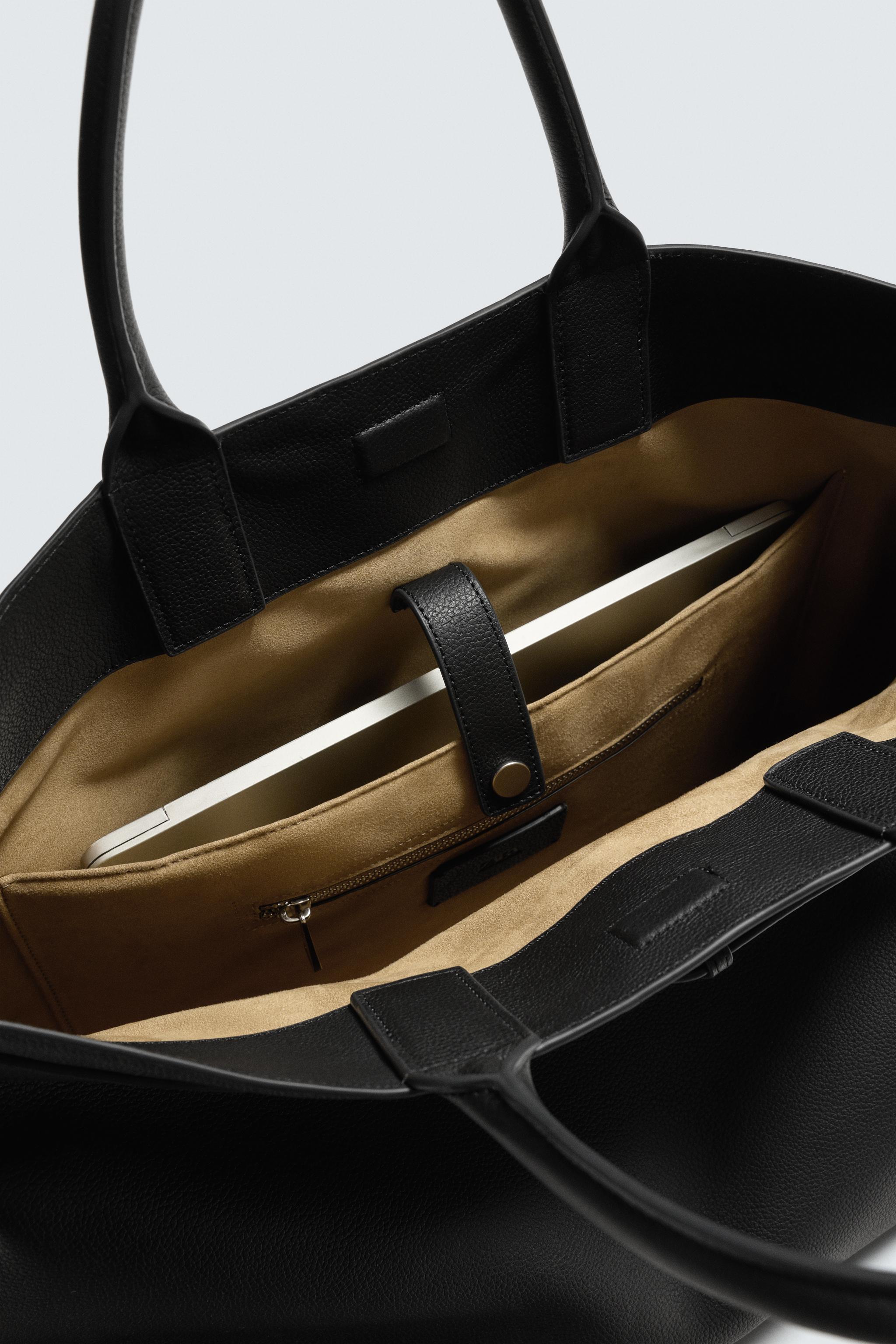 LEATHER BELT HANDBAG